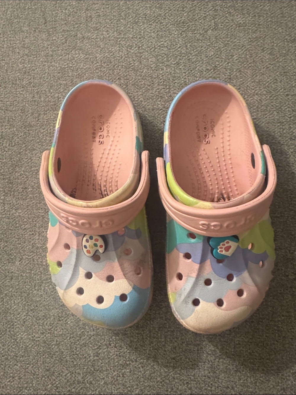 CROCS size 11C